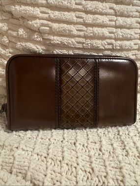 Bottega Veneta Brown Leather Zip-Around Wallet with Intrecciato Panel